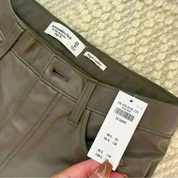 Abercrombie Fitch Vegan Leather 90s Straight Ultra High Rise Pant Gray - Picture 5 of 7